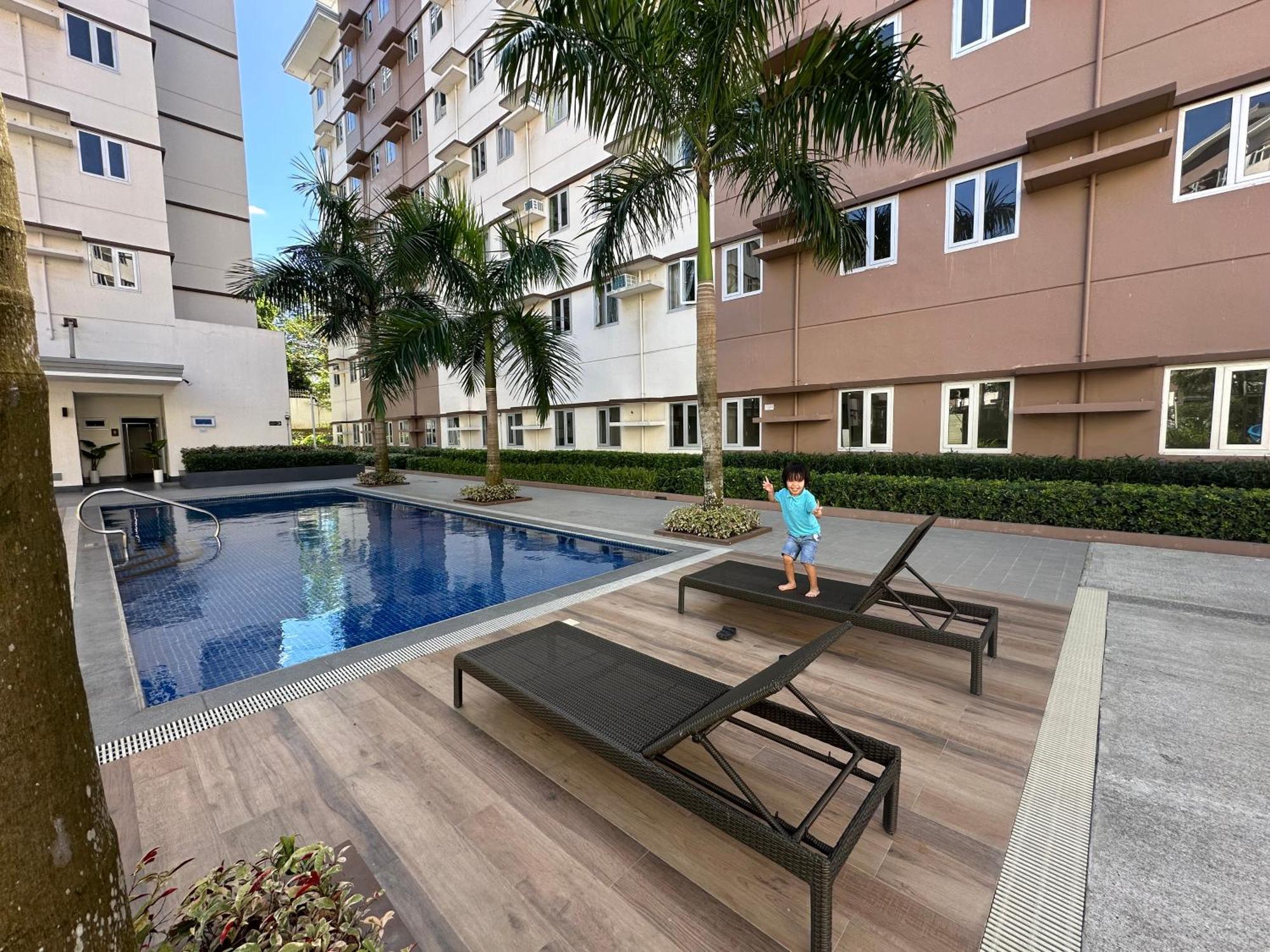 Starlight Suites Trece Martires Zewnętrze zdjęcie