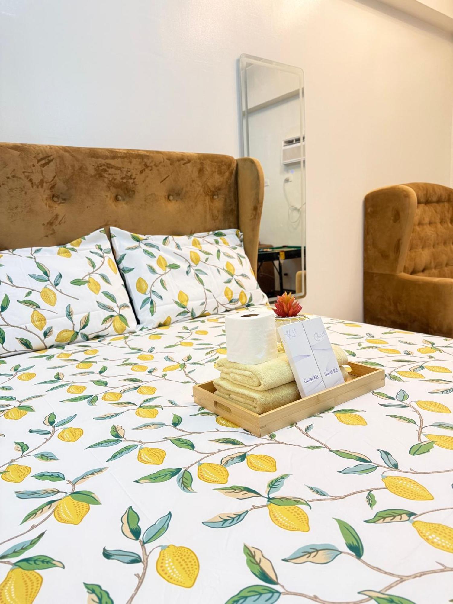 Starlight Suites Trece Martires Zewnętrze zdjęcie